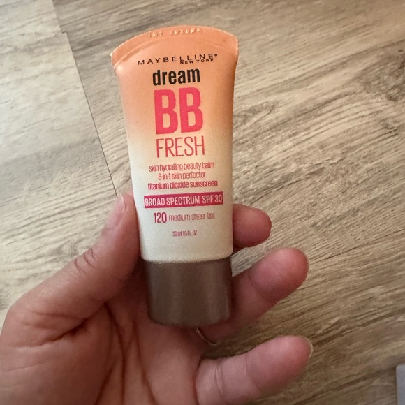 2 /$10 Maybelline BB Fresh skin tint Natural Finish Shade 120 - Picture 6 of 6